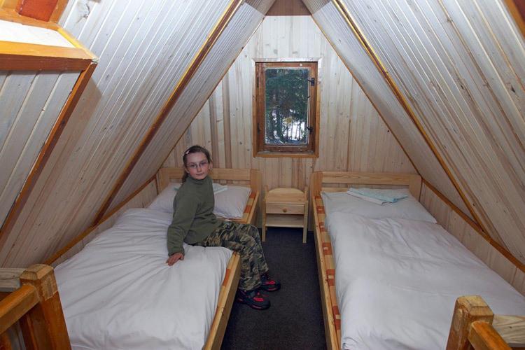 Bungalovy Pri Hoteli Spojar Жьяр Номер фото