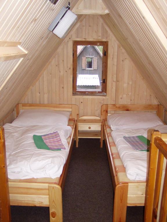 Bungalovy Pri Hoteli Spojar Жьяр Номер фото